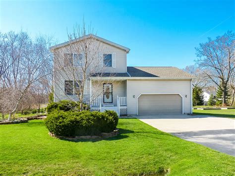 The Rent Zestimate for this Single Family is 3,438mo, which has increased by 63mo in the. . Pleasant prairie zillow